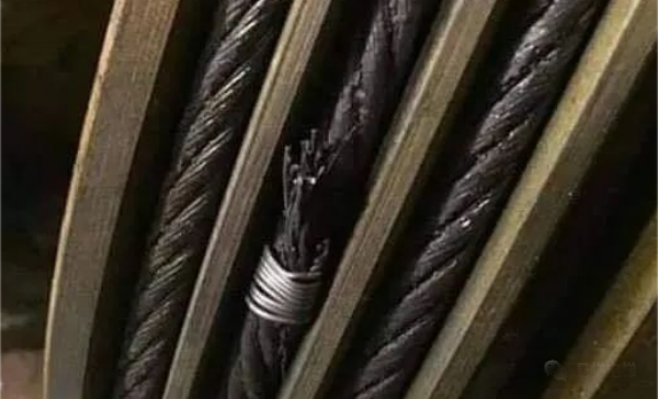 無(wú)知操作，事故誰(shuí)擔(dān)？